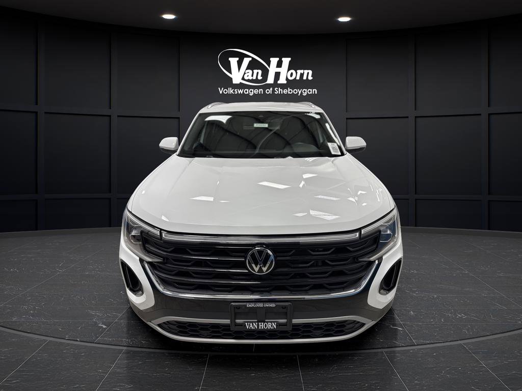 Used 2025 Volkswagen Atlas Cross Sport SE image 10