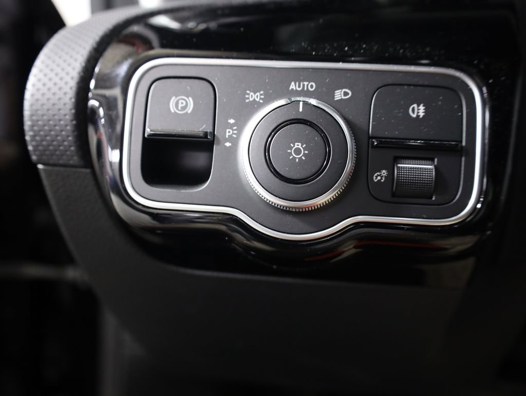 Used 2026 Mercedes-Benz CLA 250 4MATIC image 12