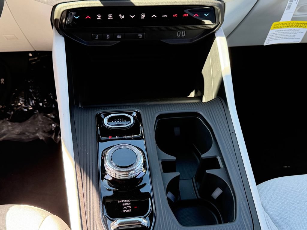 New 2026 Jeep Cherokee Laredo AWD/4WD image 13