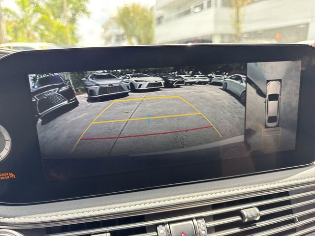 Certified 2021 Lexus LS 500 w/ Interior Upgrade Package image 17