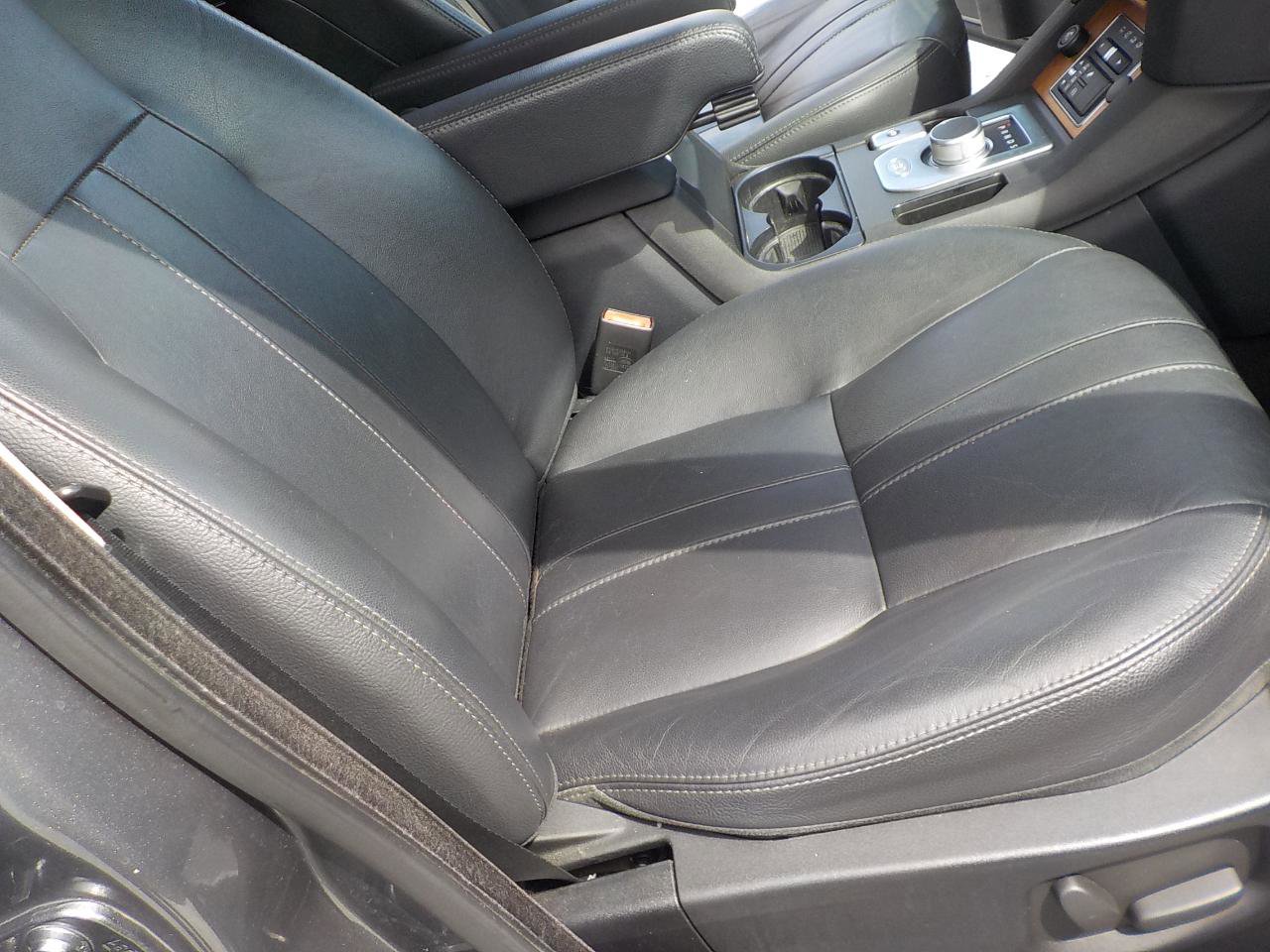 Used 2016 Land Rover LR4 HSE Silver Edition AWD/4WD image 31