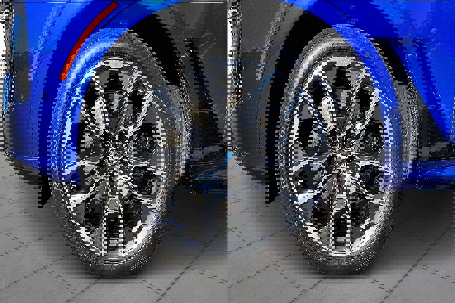 Used 2026 BMW X7 M60i image 11