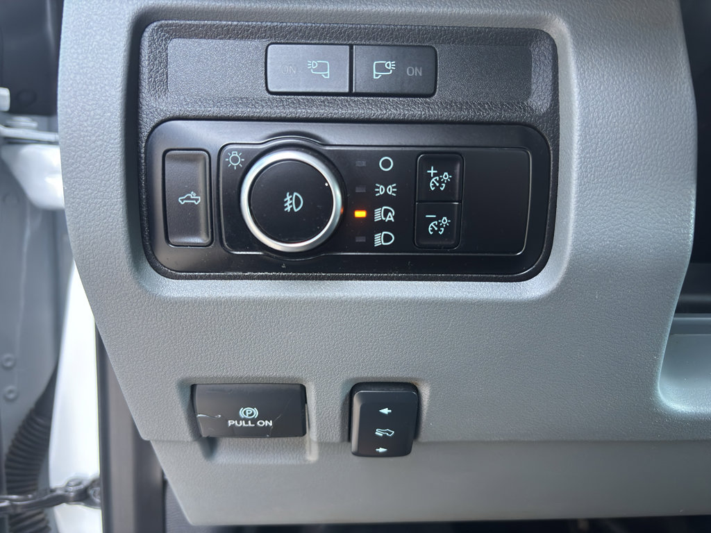 Used 2023 Ford F350 XLT w/ FX4 Off-Road Package image 27