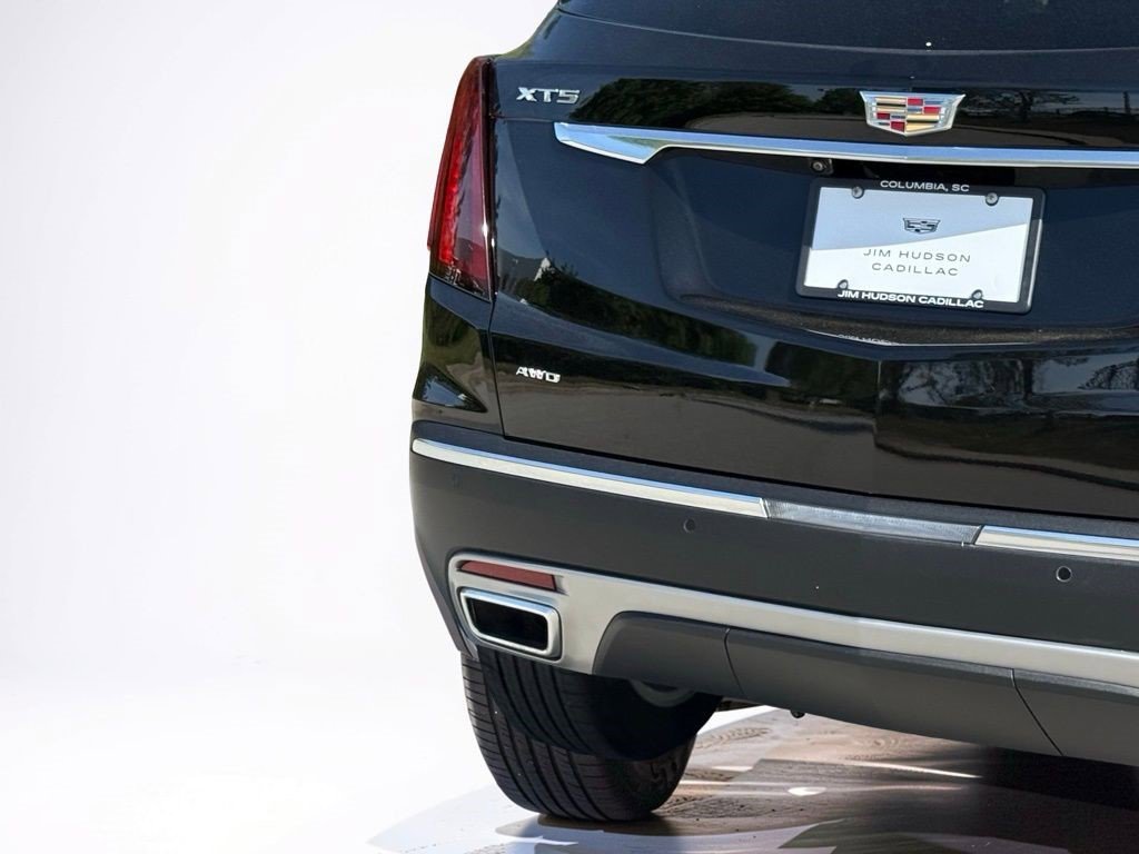 Certified 2025 Cadillac XT5 Premium Luxury image 14