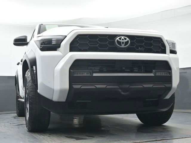 Certified 2025 Toyota 4Runner TRD Off-Road Premium image 33