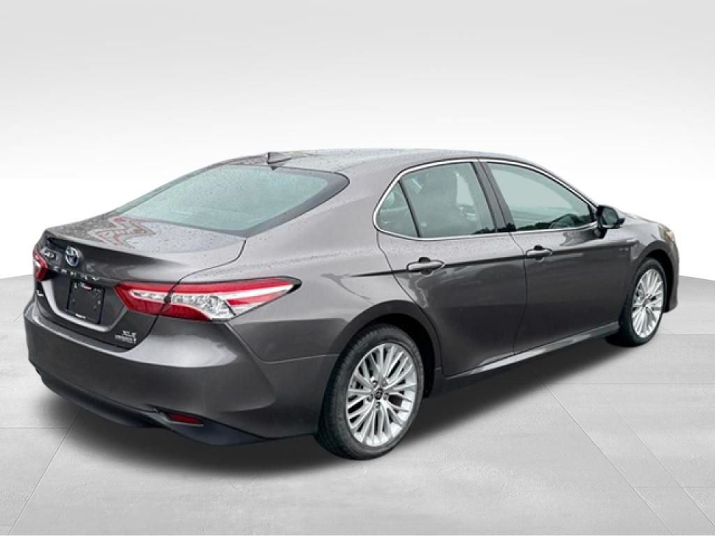 Used 2020 Toyota Camry XLE w/ Driver Assist Package FWD image 7
