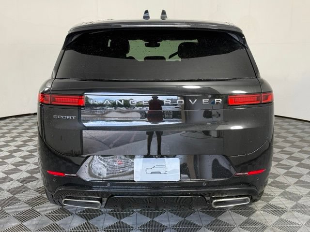 New 2026 Land Rover Range Rover Sport Dynamic SE AWD/4WD image 7