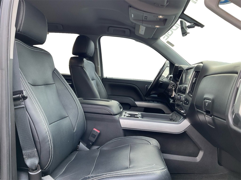 Used 2018 Chevrolet Silverado 1500 LT w/ All Star Edition image 23