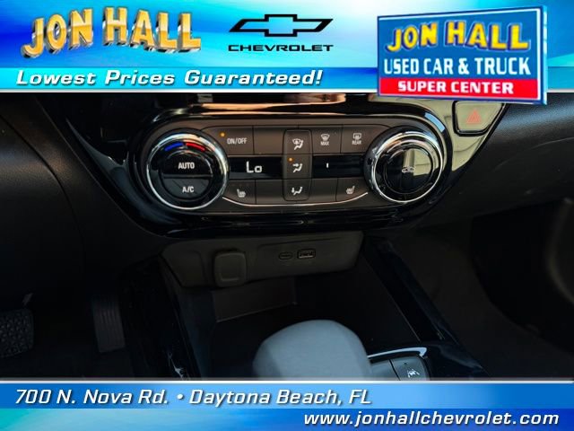 Used 2025 Chevrolet Trax RS w/ Driver Confidence Package image 22