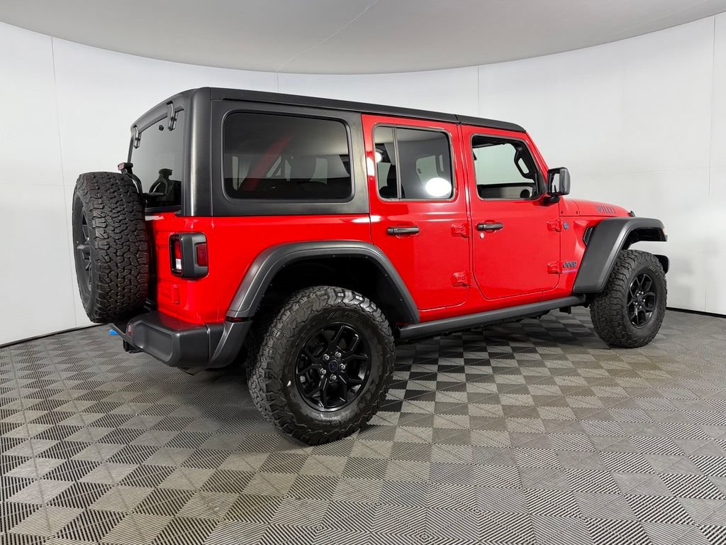 Used 2024 Jeep Wrangler Unlimited AWD/4WD image 7