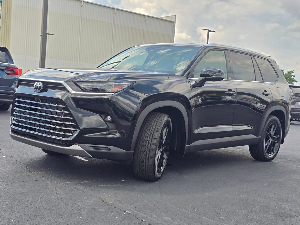 New 2026 Toyota Grand Highlander AWD image 4