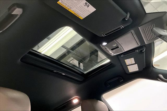 Used 2021 Nissan Armada Platinum image 20