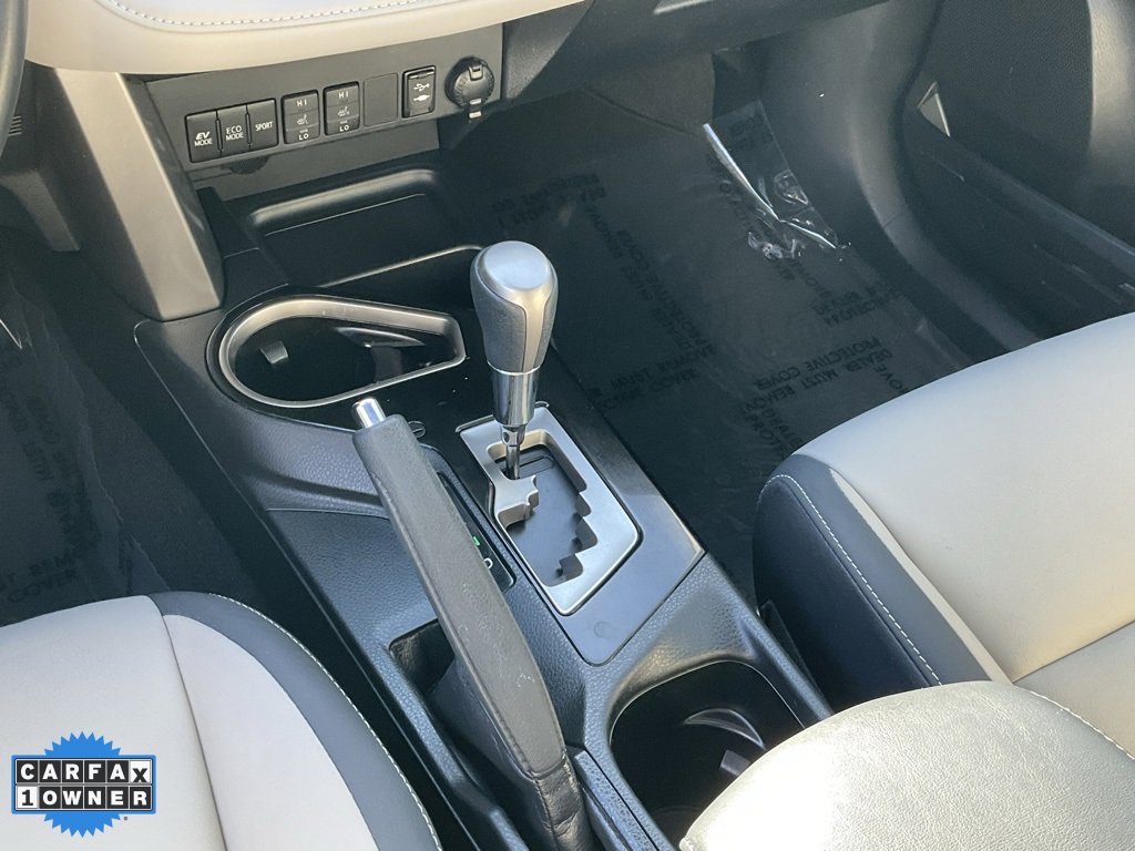 Used 2017 Toyota RAV4 Limited image 44