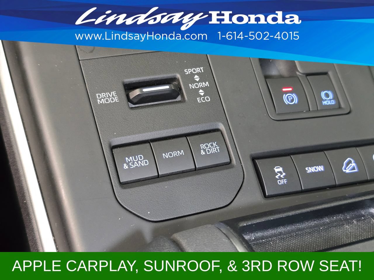 Used 2022 Toyota Highlander XLE AWD/4WD image 20