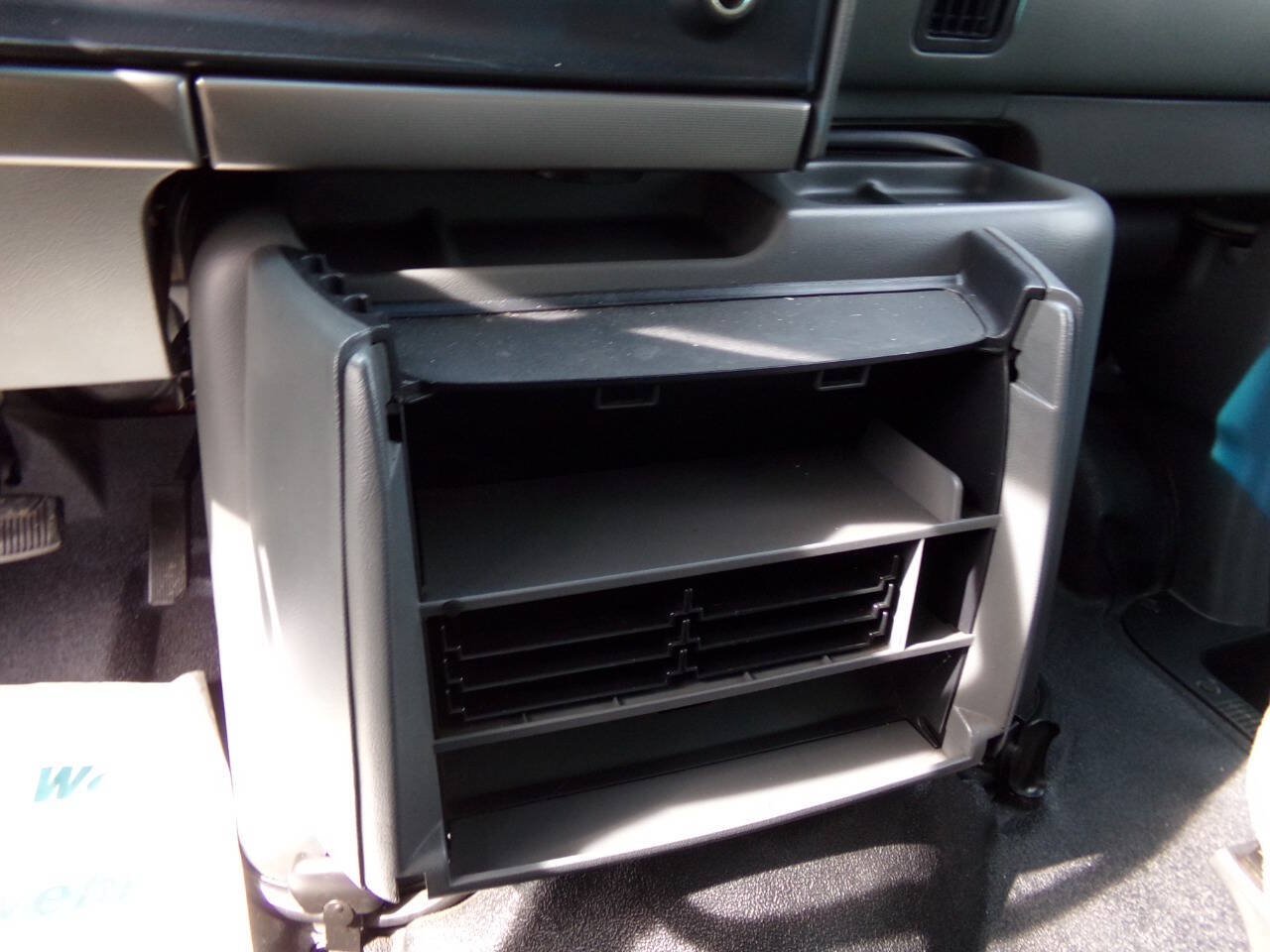 Used 1995 Ford E-250 and Econoline 250 Super RWD image 13