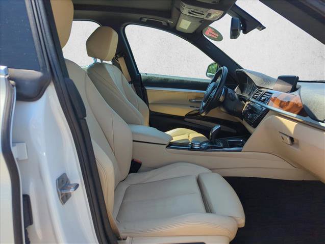 Used 2017 BMW 330i Gran Turismo xDrive AWD/4WD image 20