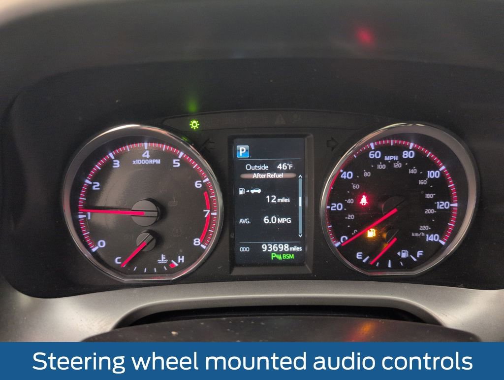 Used 2016 Toyota RAV4 SE w/ Advanced Technology Package image 21