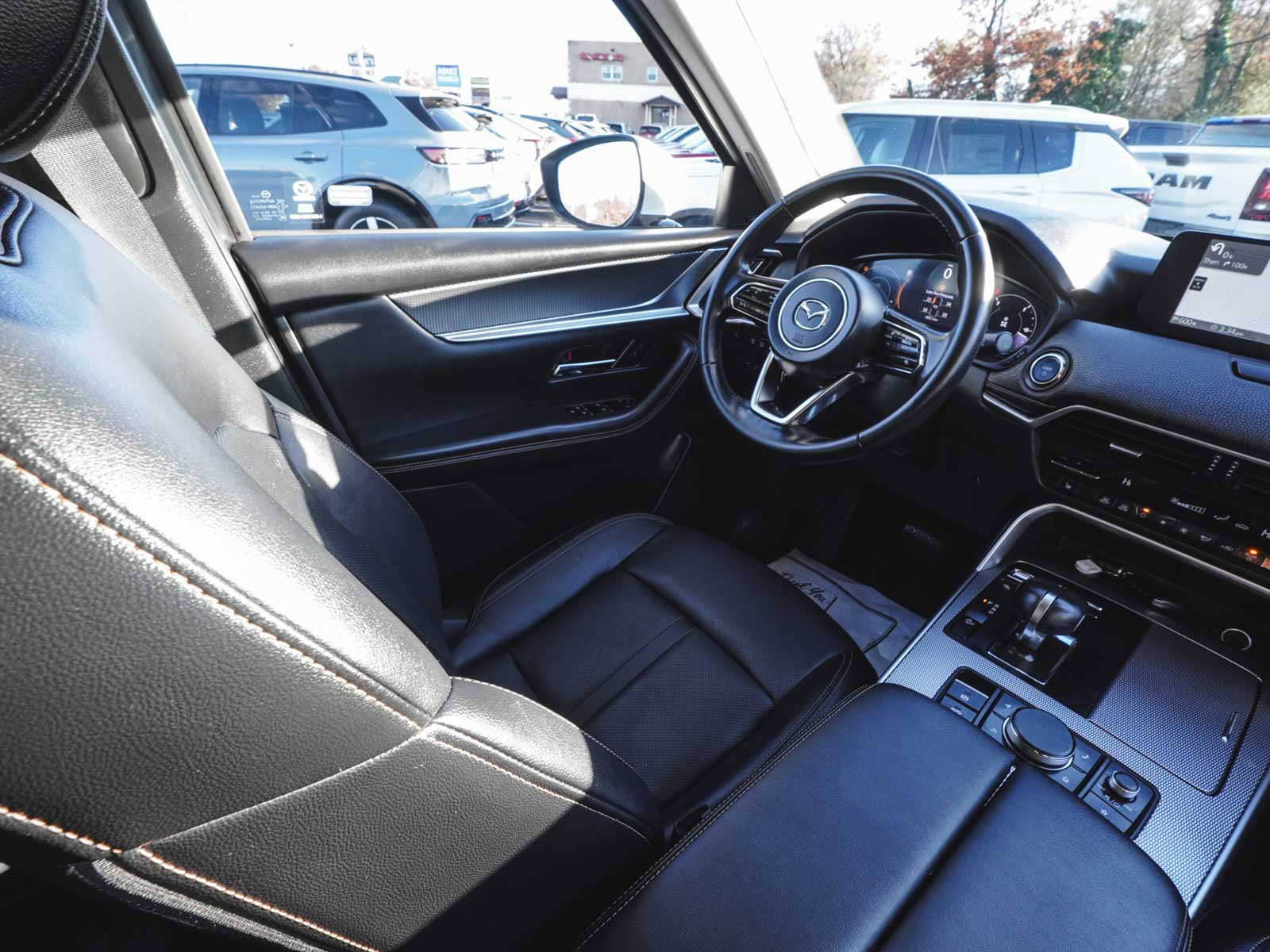 Used 2024 MAZDA CX-90 Plug-In Hybrid w/ Premium Pkg image 37