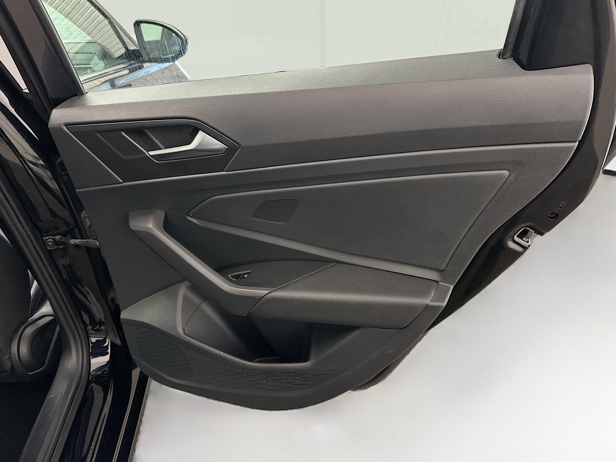 Used 2024 Volkswagen Jetta SE image 30