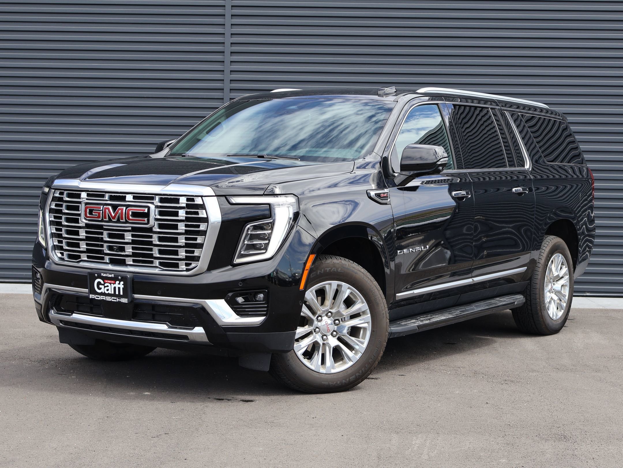 Used 2025 GMC Yukon XL Denali