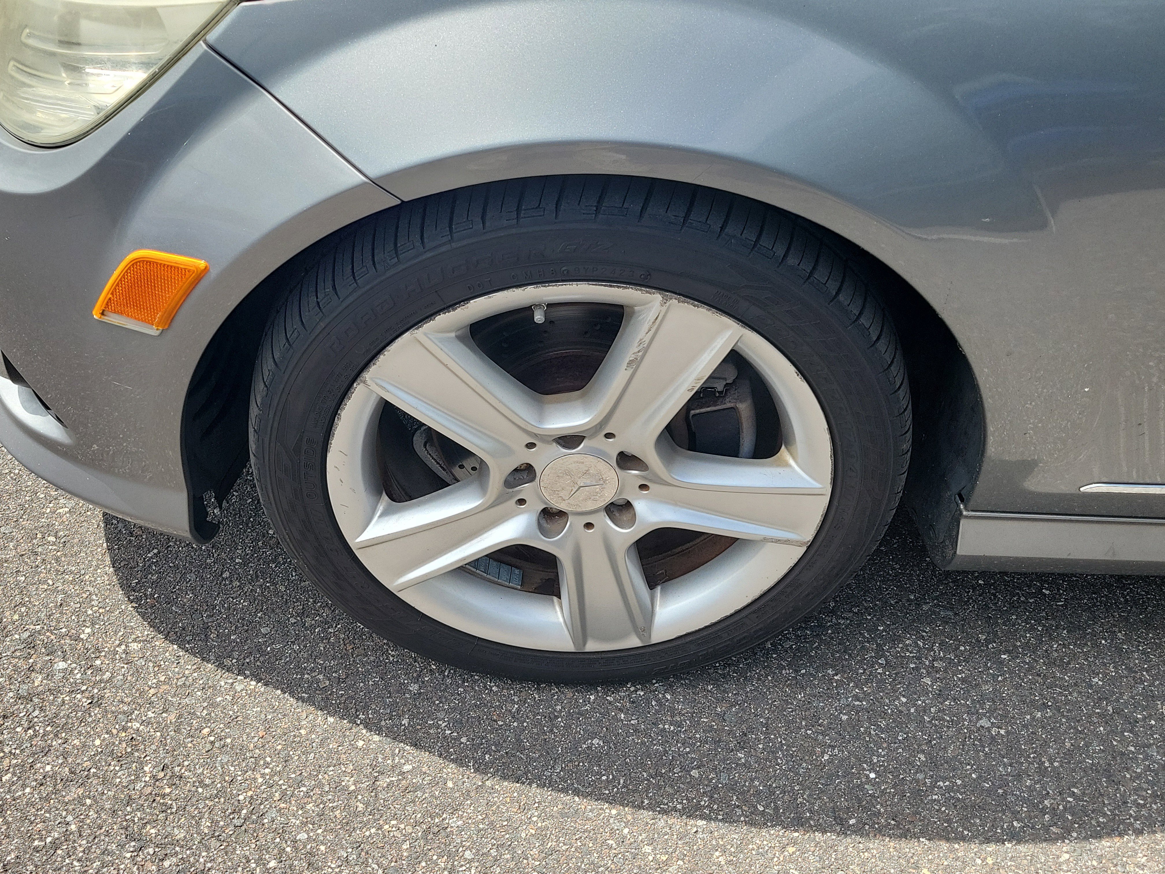 Used 2010 Mercedes-Benz C 300 Sedan image 37