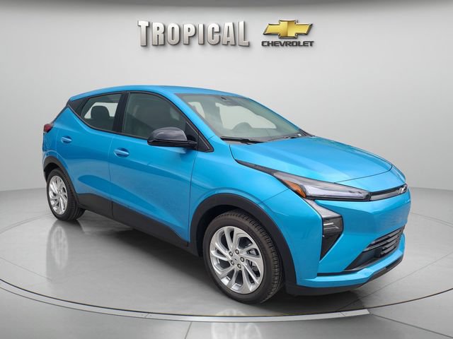New 2027 Chevrolet Bolt LT FWD image 7
