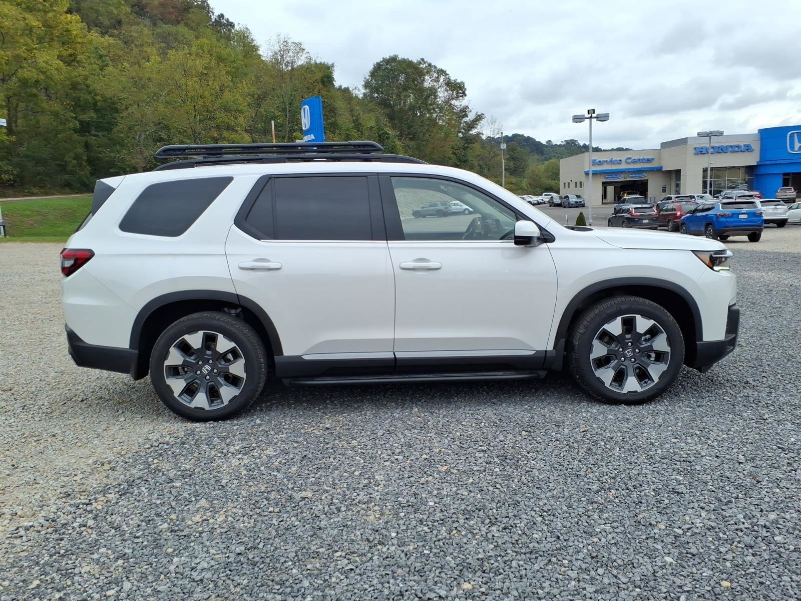 New 2026 Honda Pilot Elite image 4