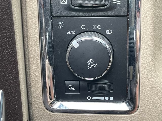 Used 2017 RAM 3500 Laramie AWD/4WD image 20