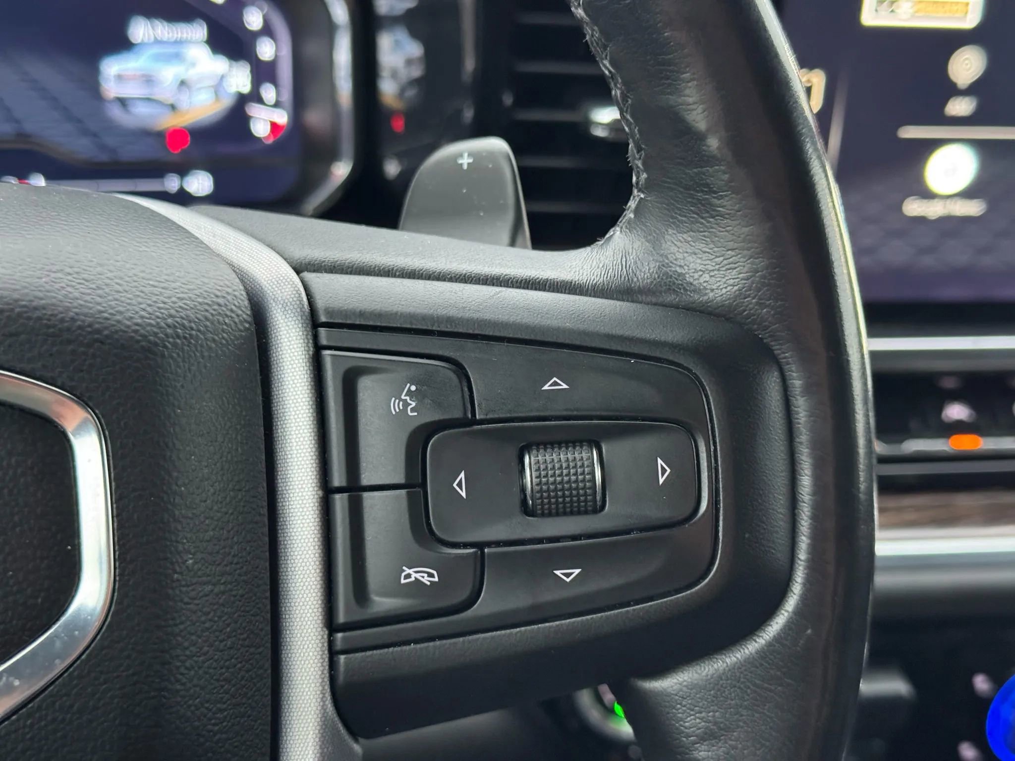 Used 2022 GMC Sierra 1500 Elevation w/ LPO, Elevation Black Package image 30