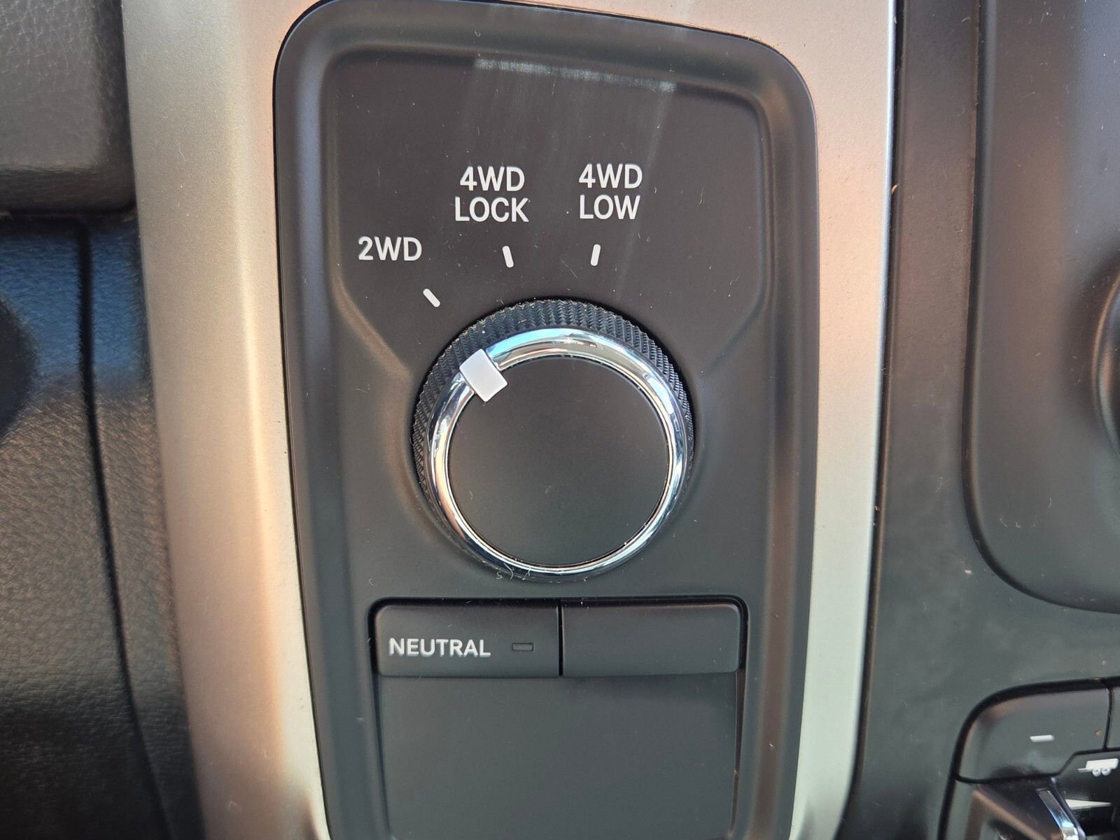 Used 2018 RAM 2500 SLT w/ Protection Group image 25