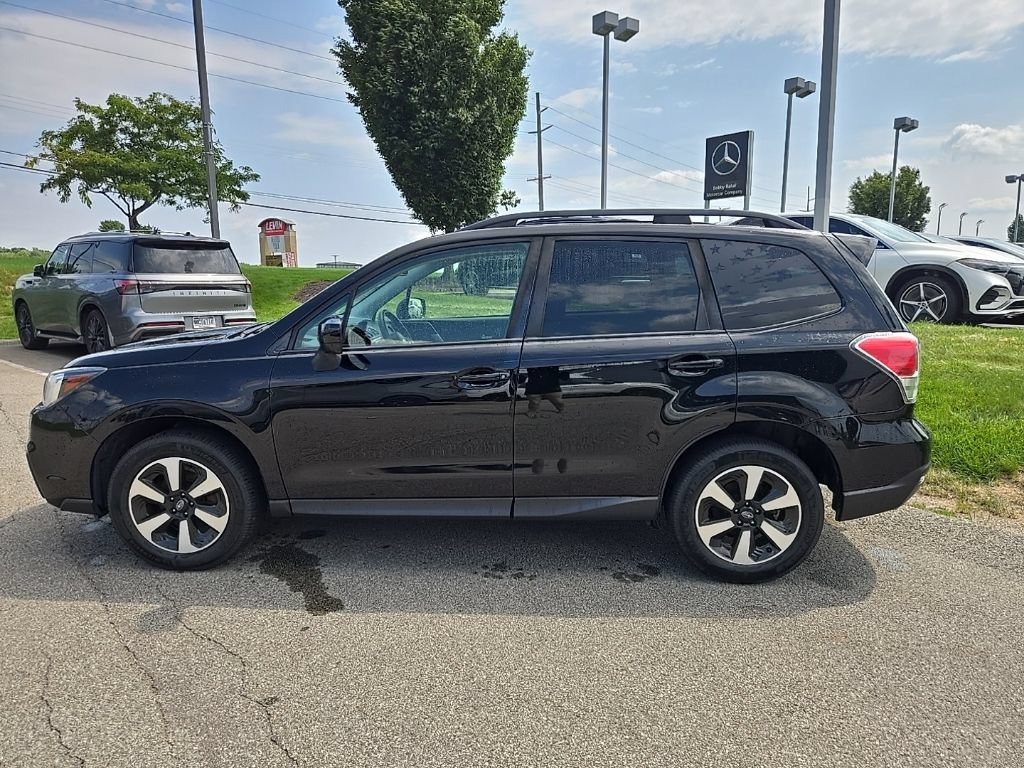 Used 2018 Subaru Forester 2.5i Premium AWD/4WD image 7