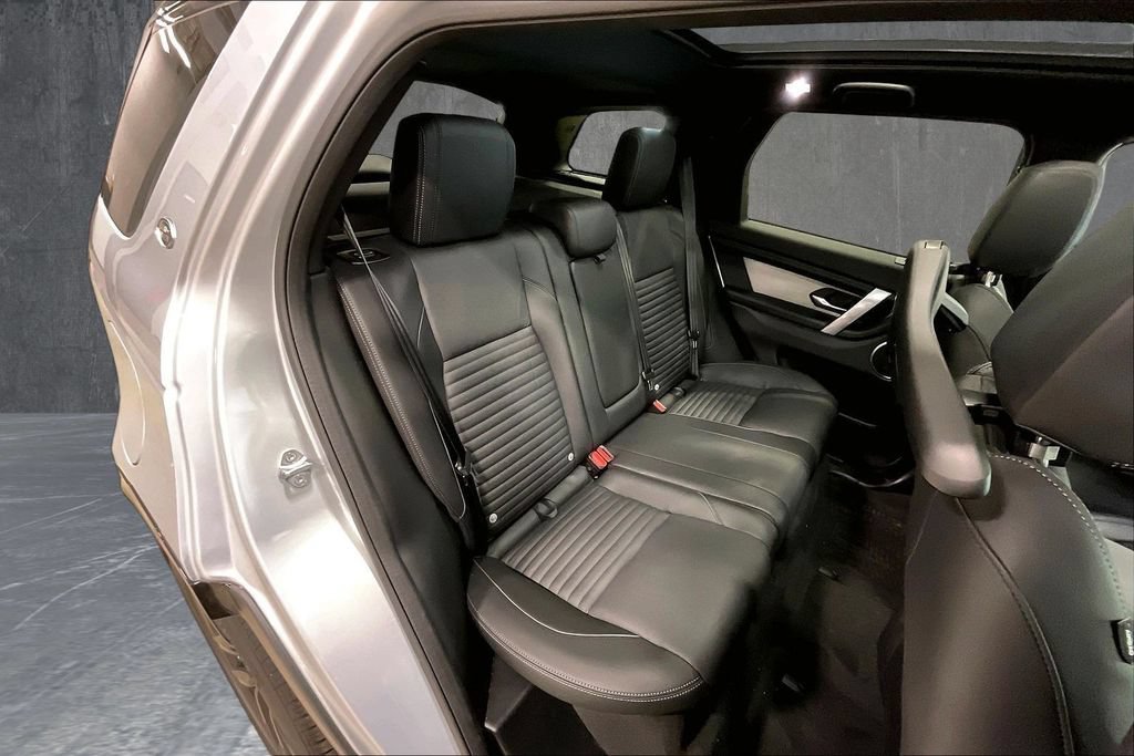 New 2026 Land Rover Discovery Sport Landmark AWD/4WD image 10