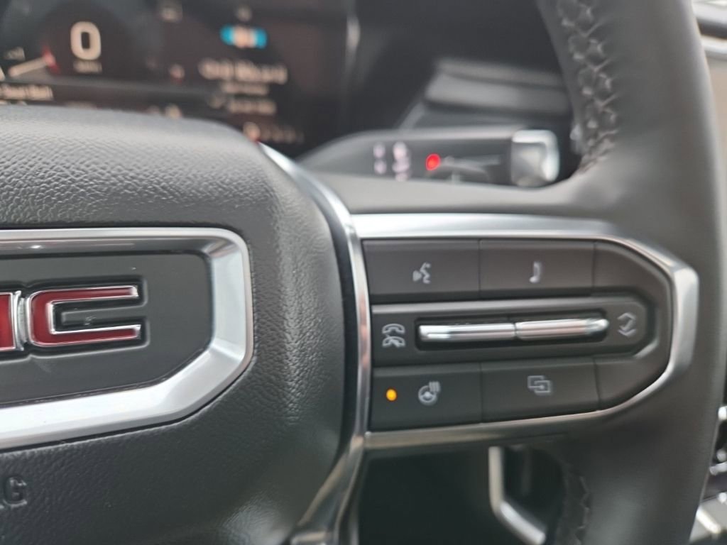 Certified 2025 GMC Acadia Elevation w/ Elevation Premium Package image 41