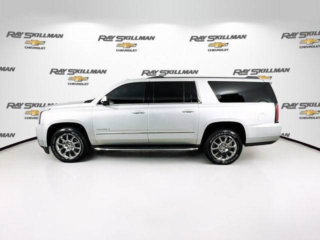 Used 2019 GMC Yukon XL Denali AWD/4WD image 4