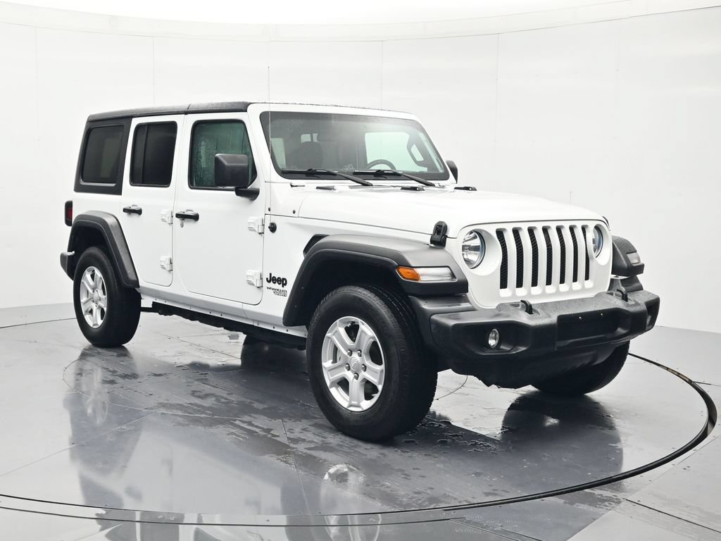 Used 2021 Jeep Wrangler Unlimited Sport AWD/4WD image 3