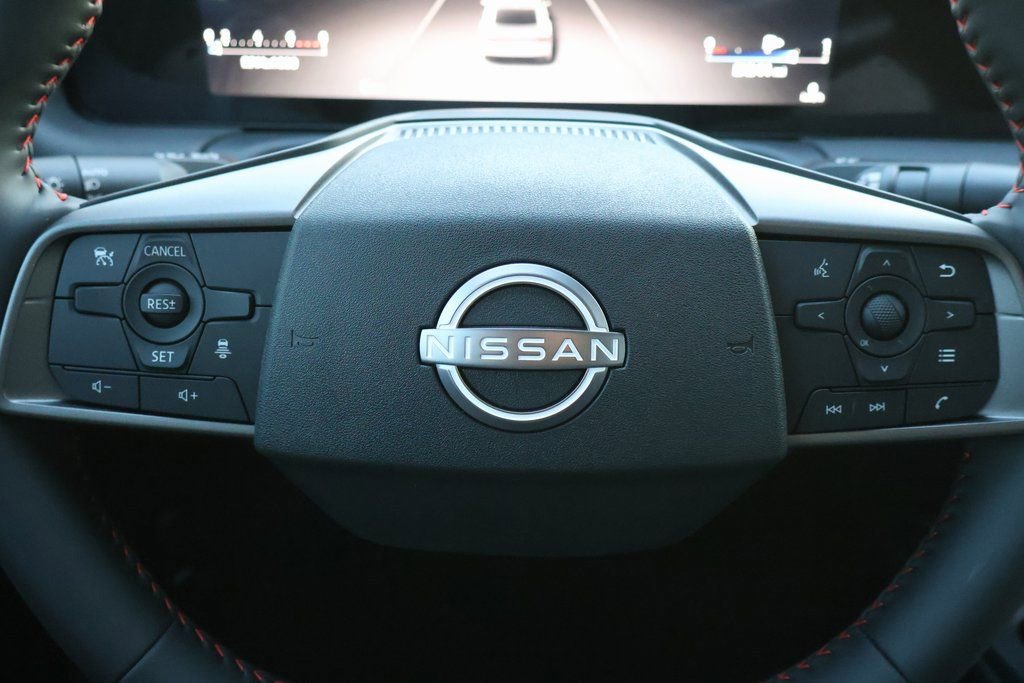 New 2026 Nissan Sentra SR w/ Floor Mat Package FWD image 19
