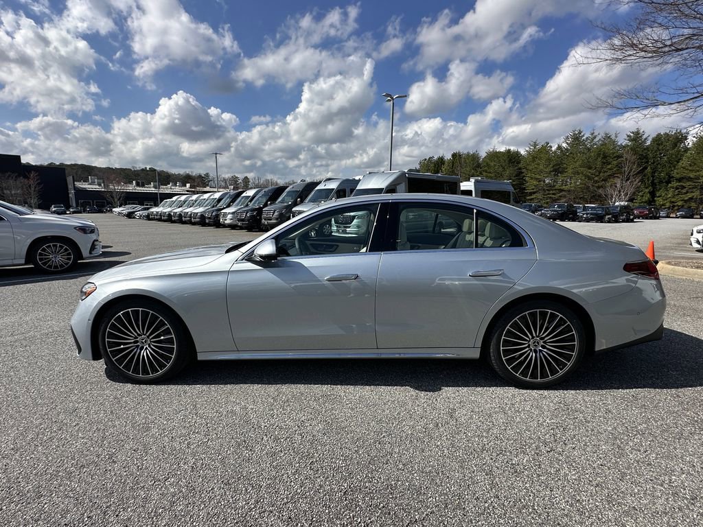 New 2026 Mercedes-Benz E 450 4MATIC Sedan image 5