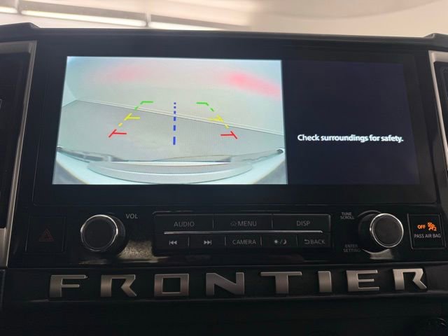 Used 2025 Nissan Frontier SV image 22