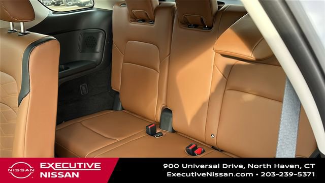 Certified 2025 Nissan Pathfinder Platinum w/ Cargo Package image 28