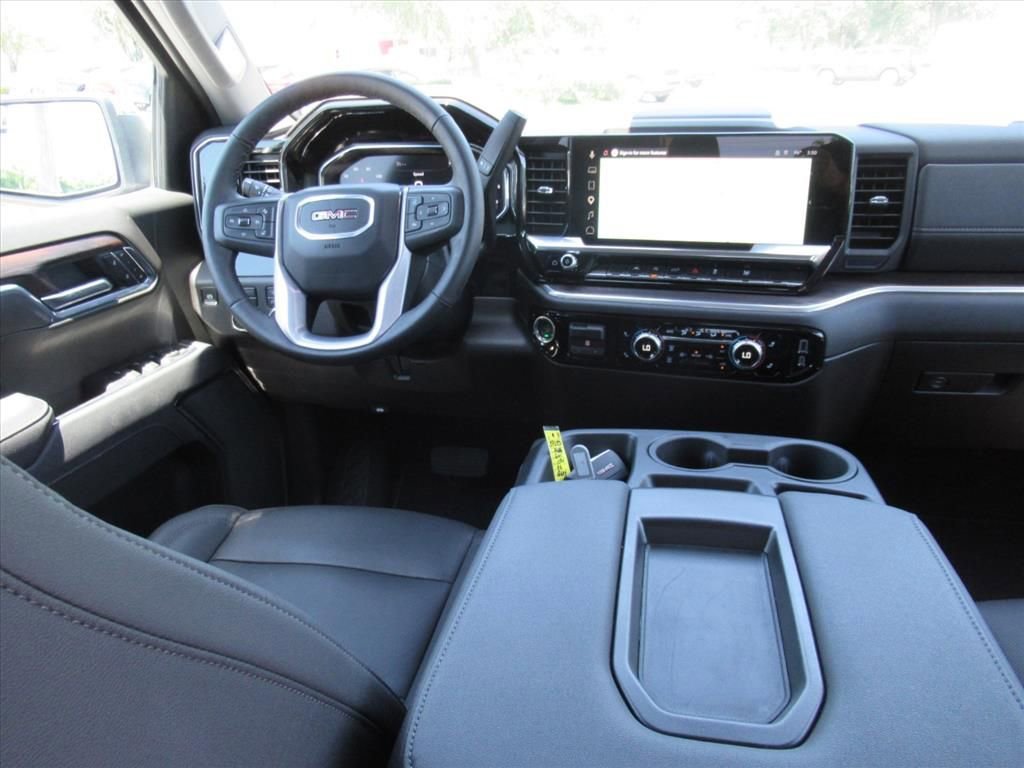 Used 2026 GMC Sierra 1500 SLT image 13