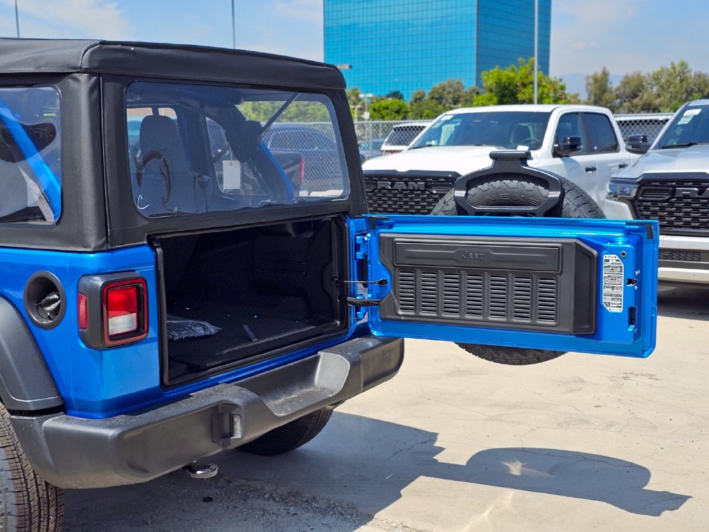New 2026 Jeep Wrangler Unlimited Sport AWD/4WD image 8