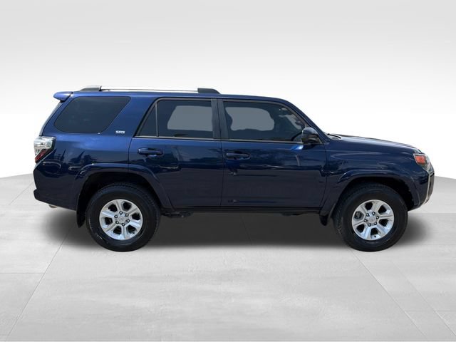 Used 2021 Toyota 4Runner SR5 AWD/4WD image 8