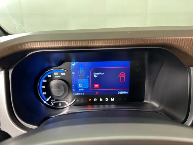 Used 2023 Ford Bronco Outer Banks image 16