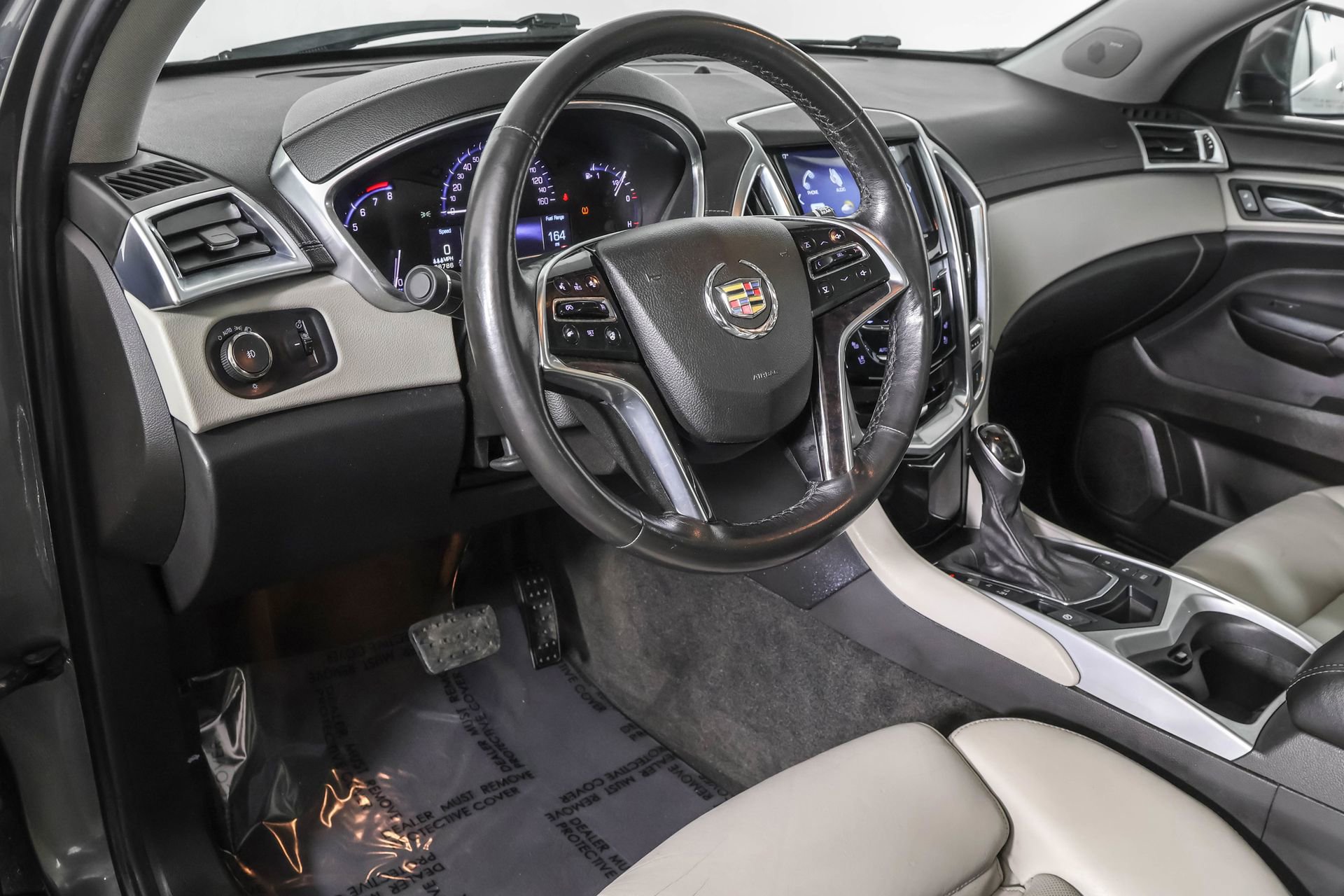Used 2013 Cadillac SRX Premium image 4