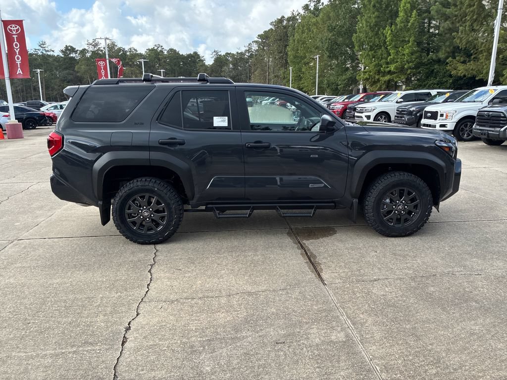 New 2026 Toyota 4Runner SR5 AWD/4WD image 7