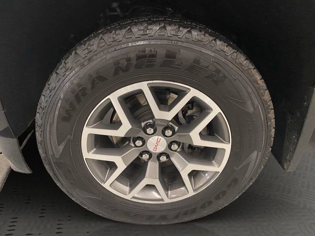 Used 2021 GMC Canyon AT4 image 30