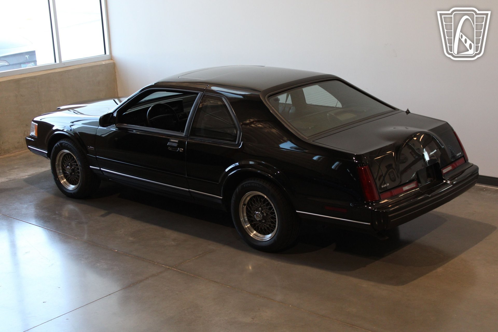 Used 1991 Lincoln Mark VII LSC RWD image 19