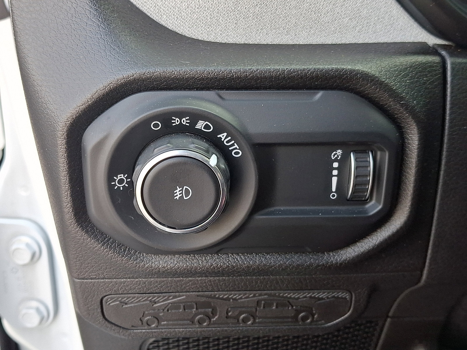 Used 2025 Jeep Wrangler Unlimited Sport AWD/4WD image 24