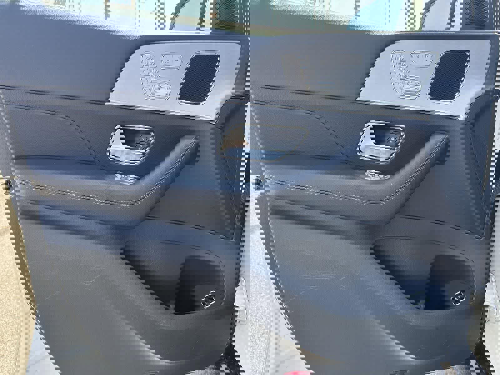 Used 2024 Mercedes-Benz GLE 350 4MATIC image 22