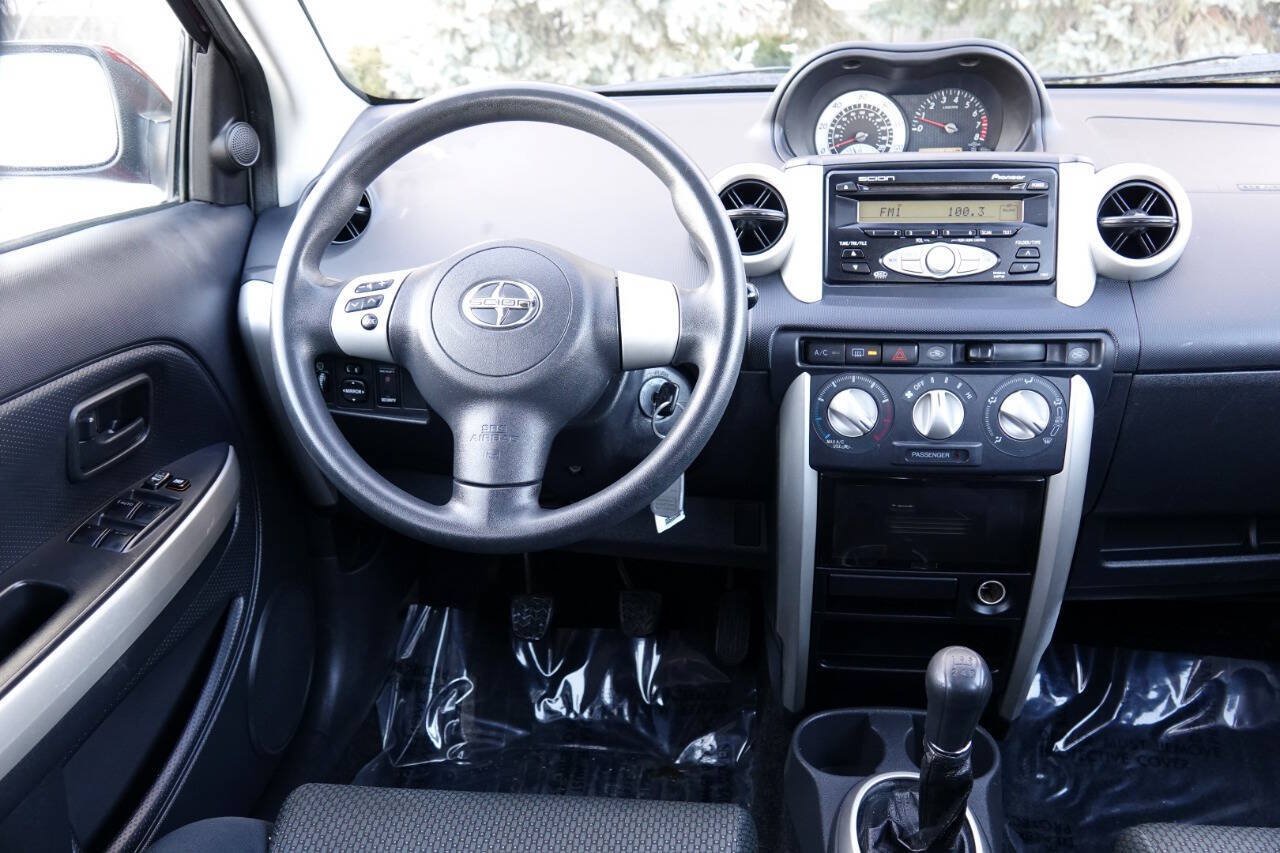 Used 2006 Scion xA FWD image 79